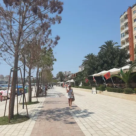 Apartament Ek's *