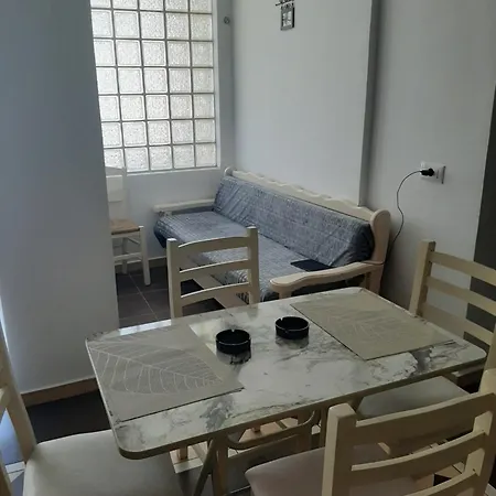 Ek's